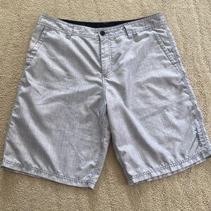 Men’s O’Neill hybrid shorts light grey size 34